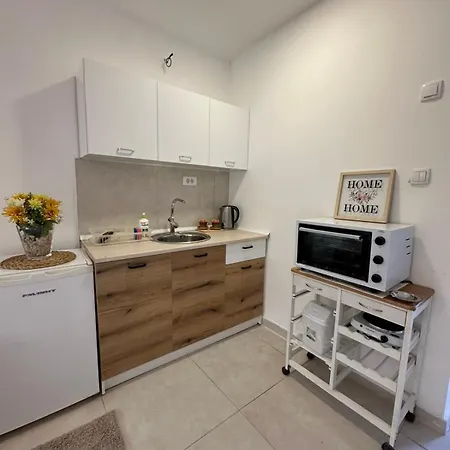 Li-sa Apartment
