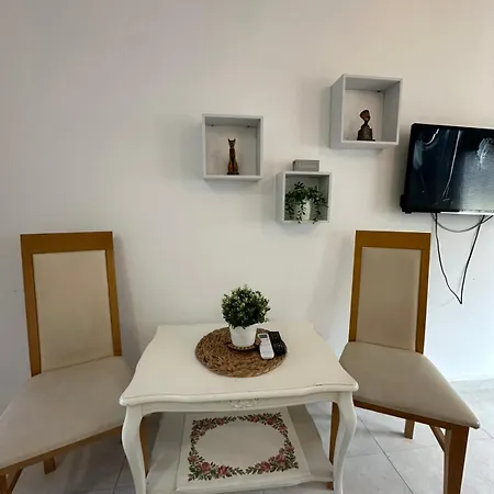 Apartment Li-sa *